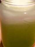 Bebida de piña y albahaca