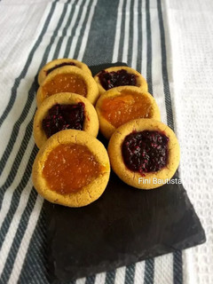 Una foto de Galletas de avena con mermelada sin azúcar
