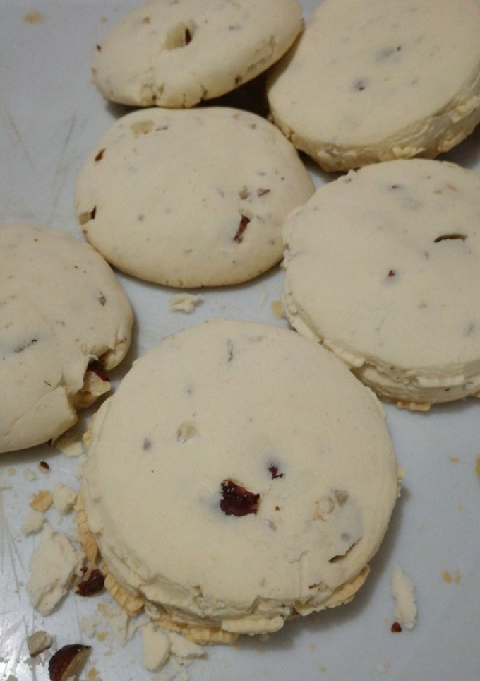 Una foto de Galletitas sin tacc con avellanas