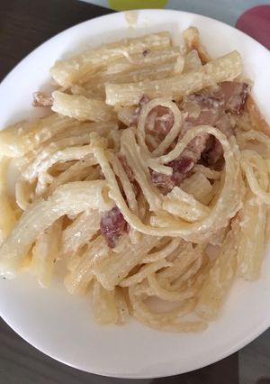 Hình của món Patsa sốt kem.