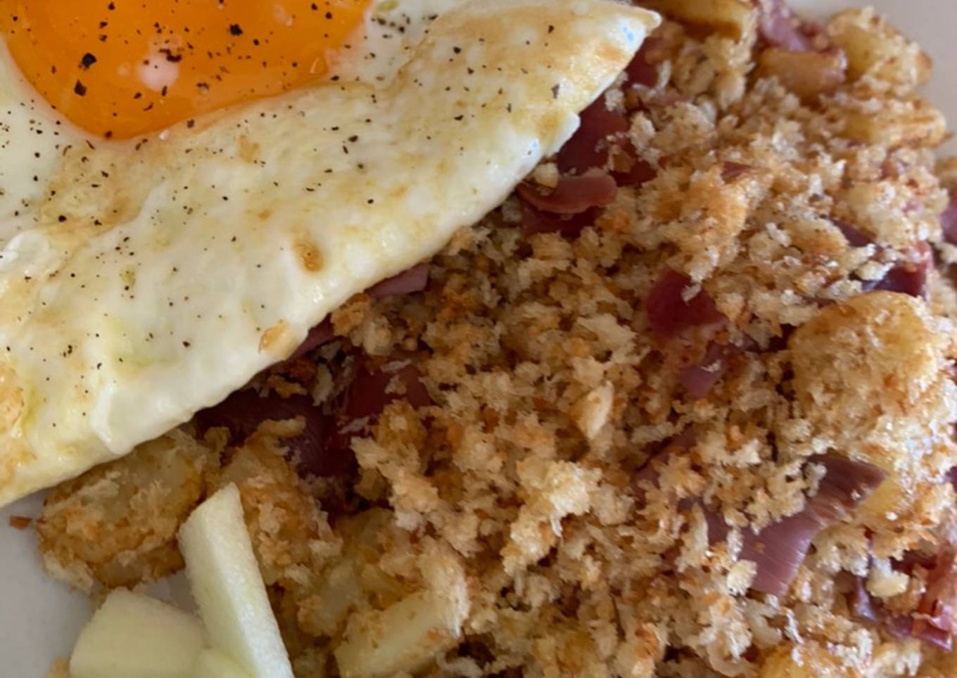 Migas “a la cubana”