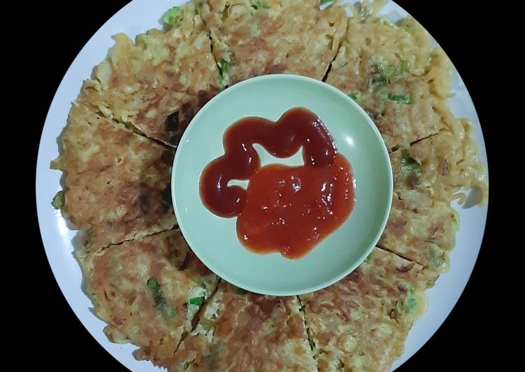 Resep Martabak Mie Telor Praktis Anti Gagal