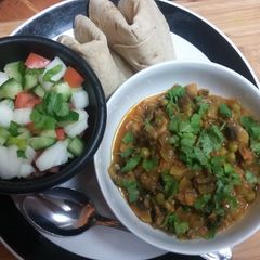 A picture of Mushroom Matar.