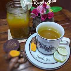 Jamu Kunyit Asem রেসিপির প্রধান ছবি