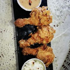 A picture of Crispy chicken broast.