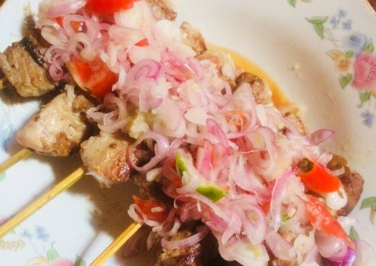 Cara Gampang Menyiapkan Sate tuna sambal matah (tunachan goreng), Menggugah Selera