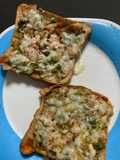 Bread pizza