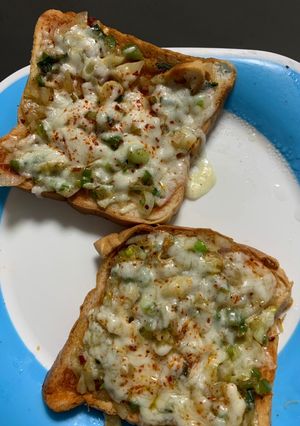 A picture of Bread pizza.