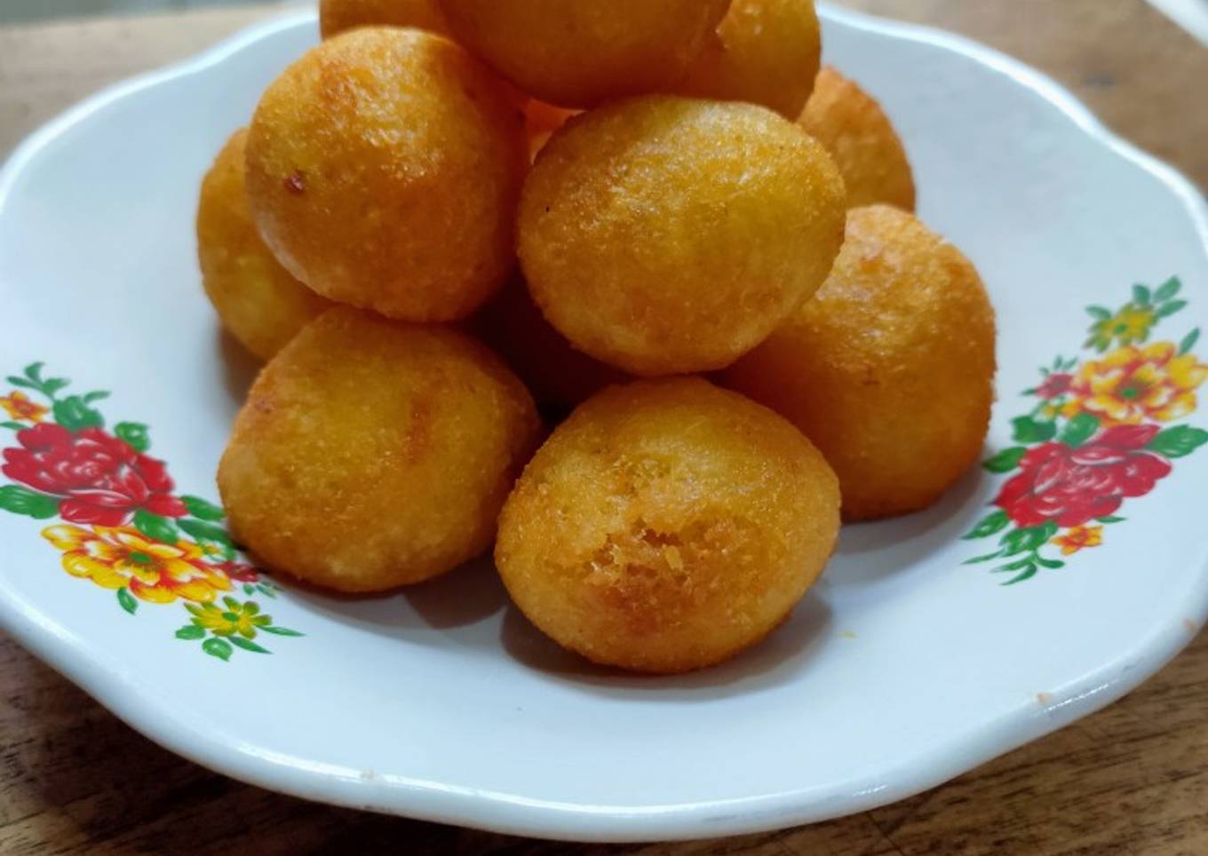 JEMBLEM aka bola ubi gula jawa