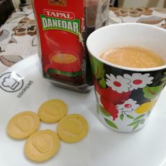 A picture of Karak Elaichi Chae.
