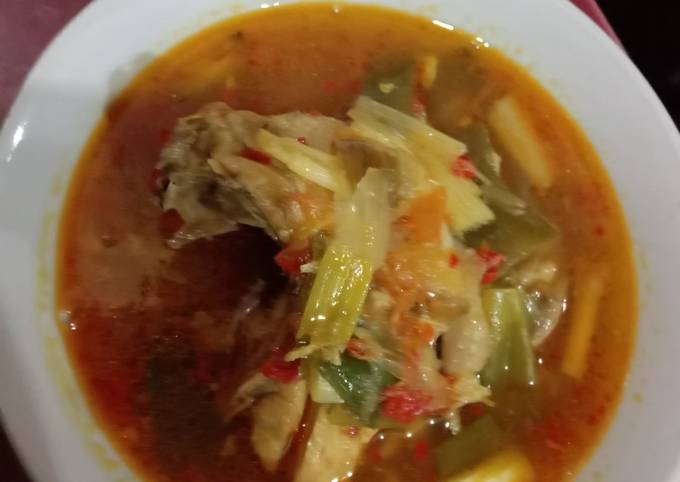 Pindang tumis ayam kampung