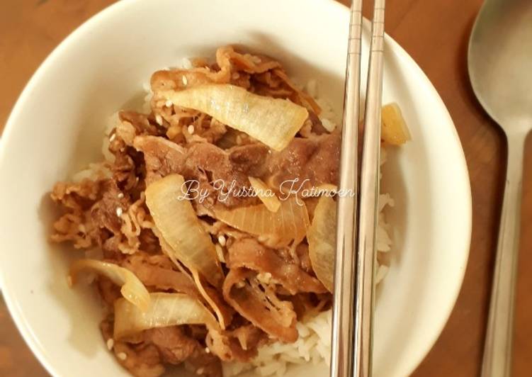 Rahasia Membuat Beef Bowl Gyudon Original ala Yoshinoya Enak dan Antiribet