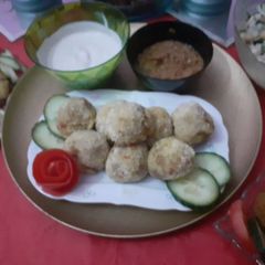 A picture of Potato cheese ball.