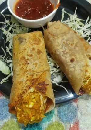 વેજ ફ્રેન્કી (Veg Frankie Recipe In Gujarati) રેસીપી મુખ્ય ફોટો