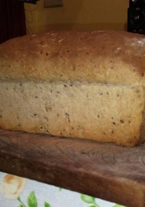 Una foto de Pan integral para sandwich