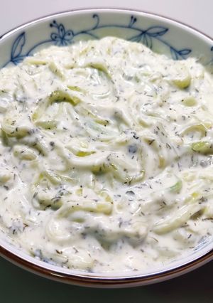 希臘黃瓜優格醬 Τζατζίκι 的食譜成品照片