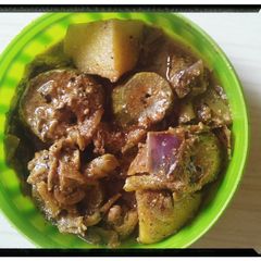 A picture of Dahi patol (Parwal).