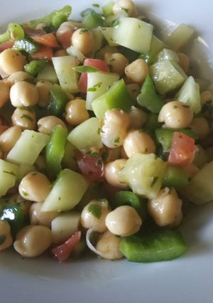 Una foto de Ensalada Tunecina