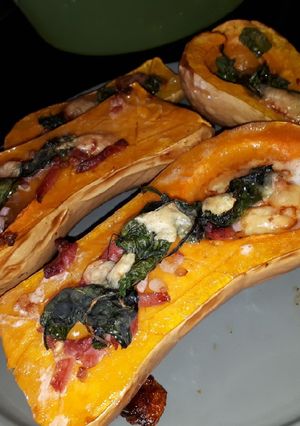Une photo de Butternut au four