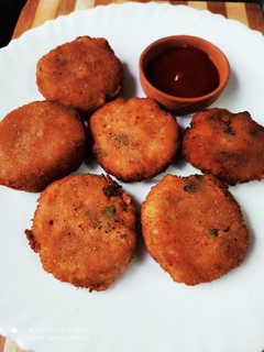 சுவையான பன்னீர் கட்லெட் செய்ய செய்முறை முக்கிய புகைப்படம்