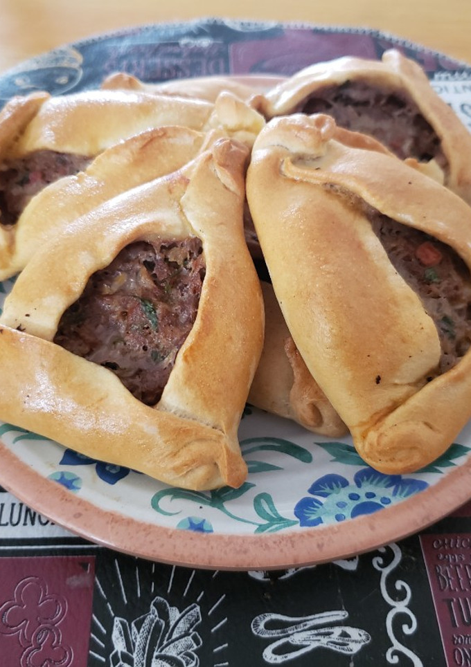 Una foto de Fatayer, empanadas Árabes