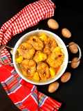 সিদ্ধ আলু দিয়ে আইড় মাছের তেল ঝাল
