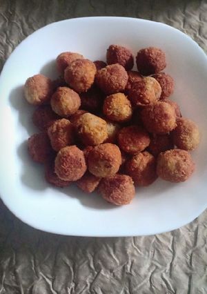 Foto resep Bola-bola daging kelapa