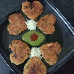A picture of Vegetable Pattice.