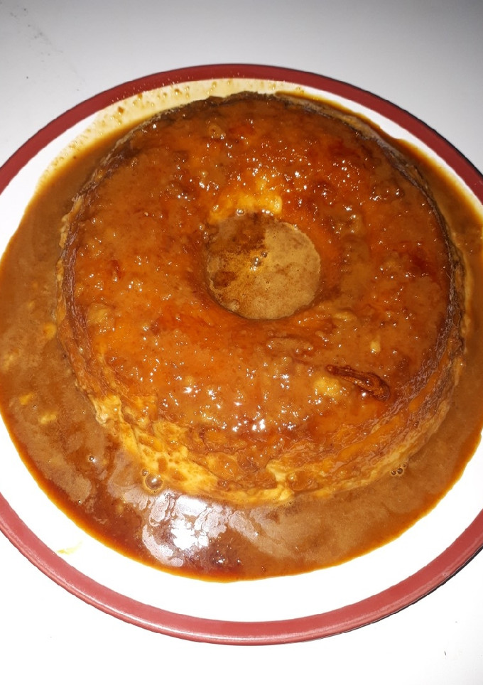Una foto de Budín de pan con pasas de uva