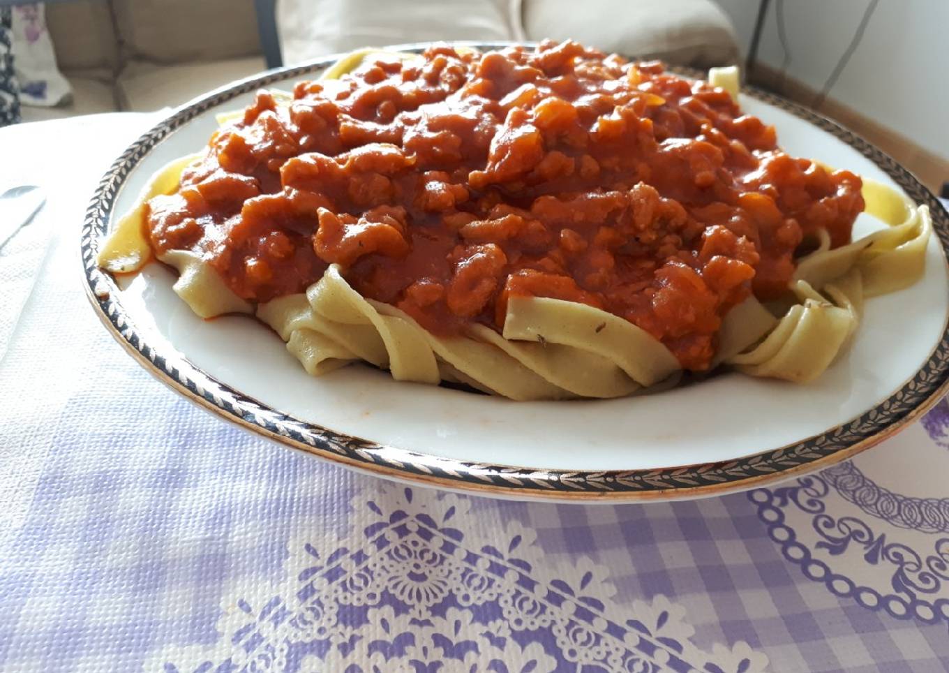 Nidos de espinacas con carne picada