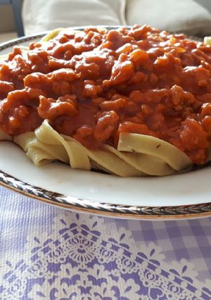 Una foto de Nidos de espinacas con carne picada