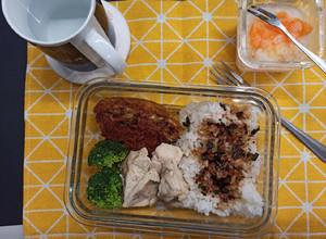午餐便當 #13 (氣炸鍋烘蛋) 的食譜成品照片