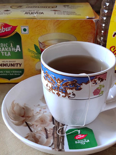हर्बल चाय (herbal chai recipe in Hindi) रेसिपी मुख्य फोटो
