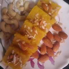 मूंगदाल की बर्फी (moong dal ki barfi recipe in Hindi)-レシピのメイン写真