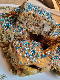 A picture of Peanut Butter Cereal Bar Treats.