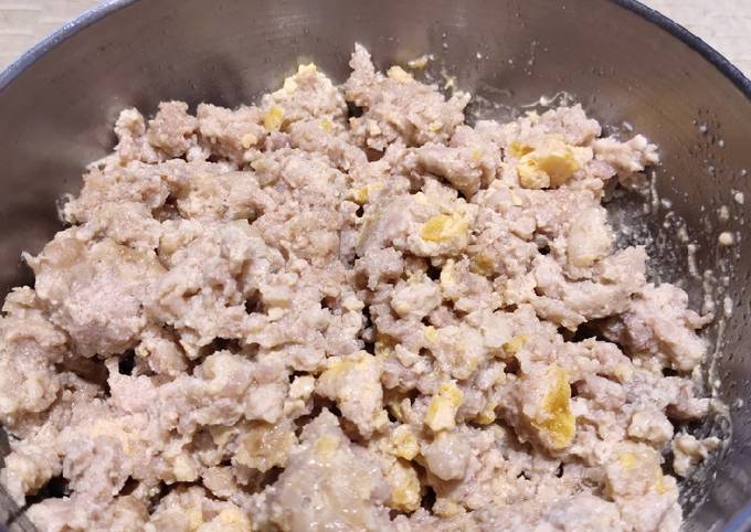 Steps to Make Homemade Ground Pork with Salted Egg