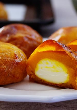 A picture of Cream Cheese Filled Sweet Pumpkin Cakes.