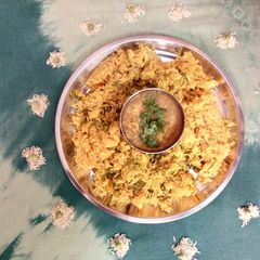 A picture of Matar Pulao with Urad Dal.