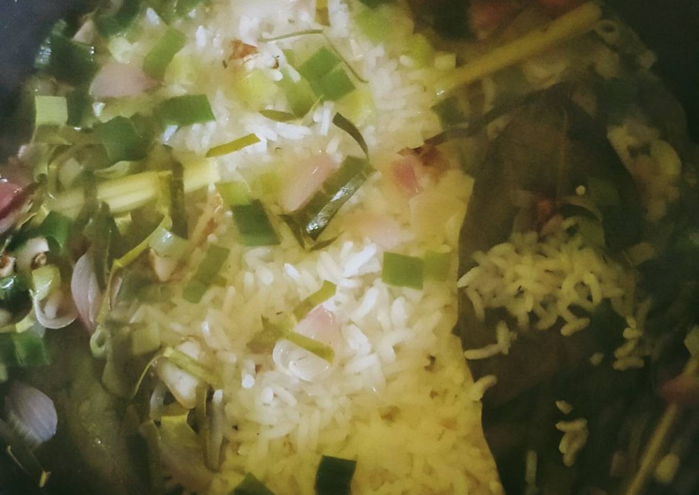 Nasi Liwet Daun jeruk
