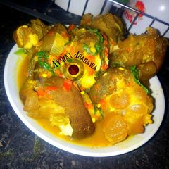A picture of Cow leg pepper soup.