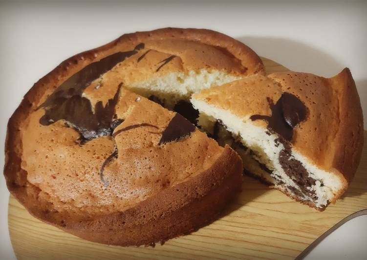 Le moyen le plus simple de Préparer Savoureux Gâteau marbré au yaourt ❤