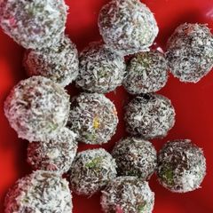 Paan balls A picture of Paan balls.