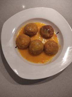 Una foto de Albóndigas en salsa tradicional