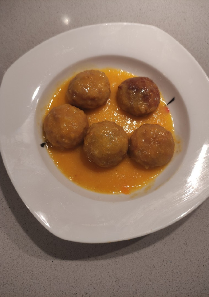 Una foto de Albóndigas en salsa tradicional
