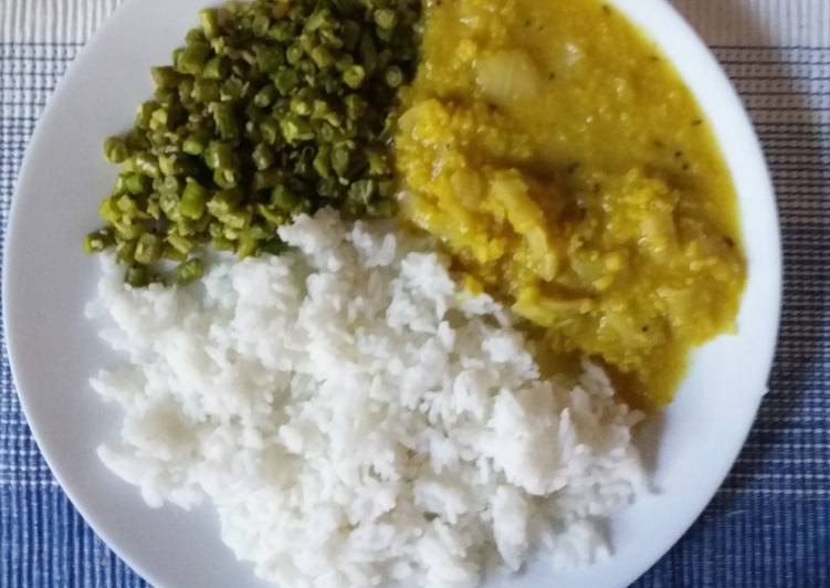 Any-night-of-the-week Cabbage Kootu and long beans curry