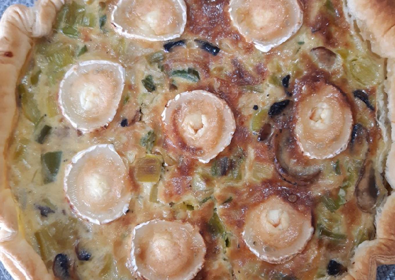 Tarte aux poireaux champignons fromage de chèvre
