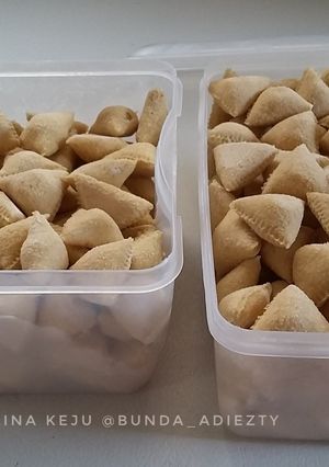 Foto resep Segitiga Semolina Keju
