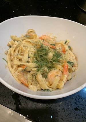 A picture of Shrimp Alfredo.