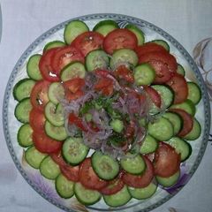 A picture of Fresh Salad.