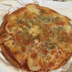 Una foto de Pizza 4 quesos y sin gluten